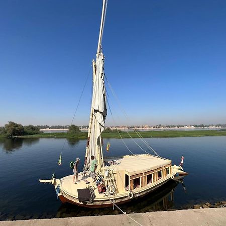 Hotel Nile Felucca Adventure Assuan Exterior foto