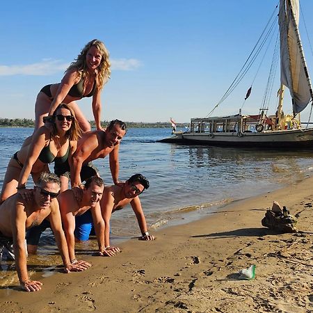 Hotel Nile Felucca Adventure Assuan Exterior foto