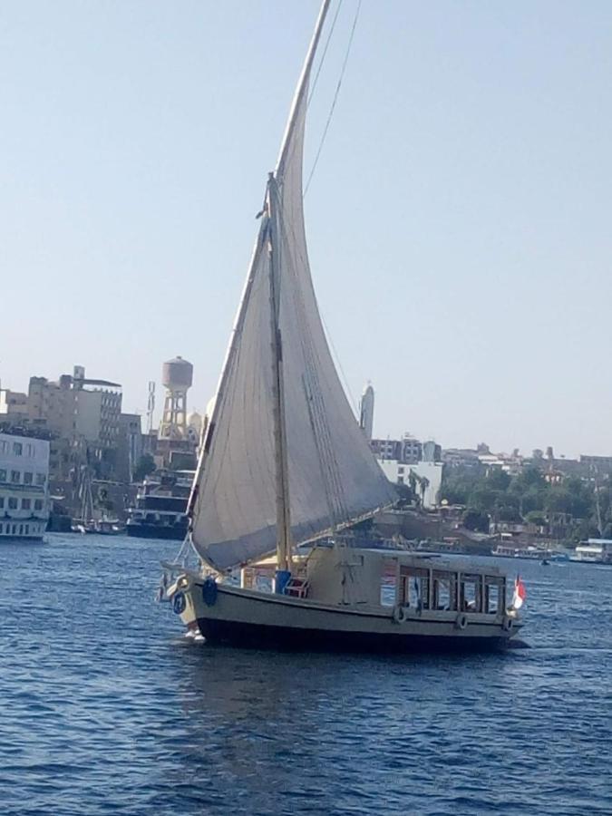 Hotel Nile Felucca Adventure Assuan Exterior foto