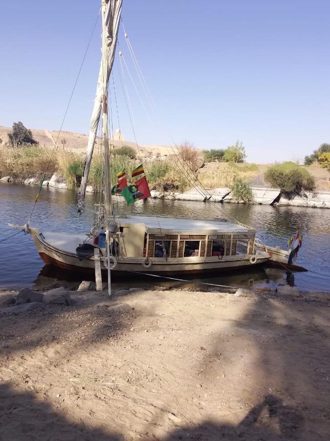 Hotel Nile Felucca Adventure Assuan Exterior foto