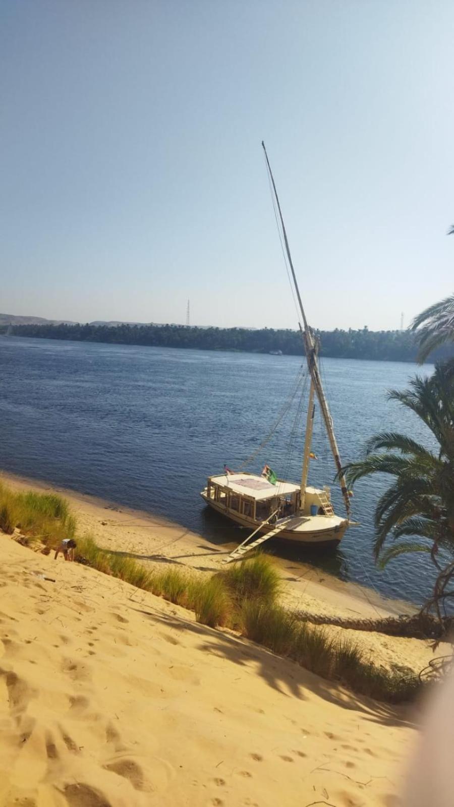 Hotel Nile Felucca Adventure Assuan Exterior foto